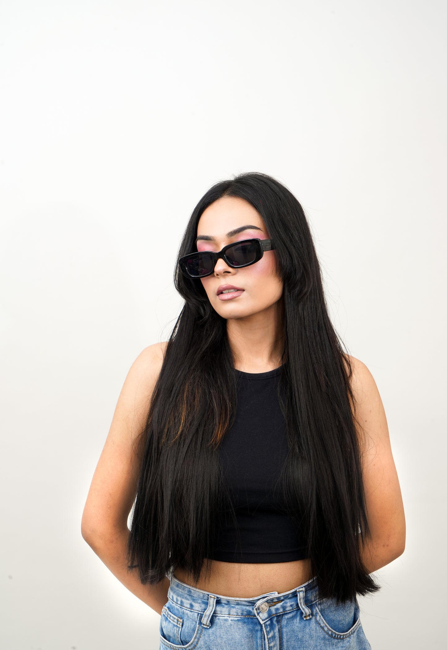 6 piece Natural Colour Straight Extension Set + FREE HAIR SCRUNCHIE